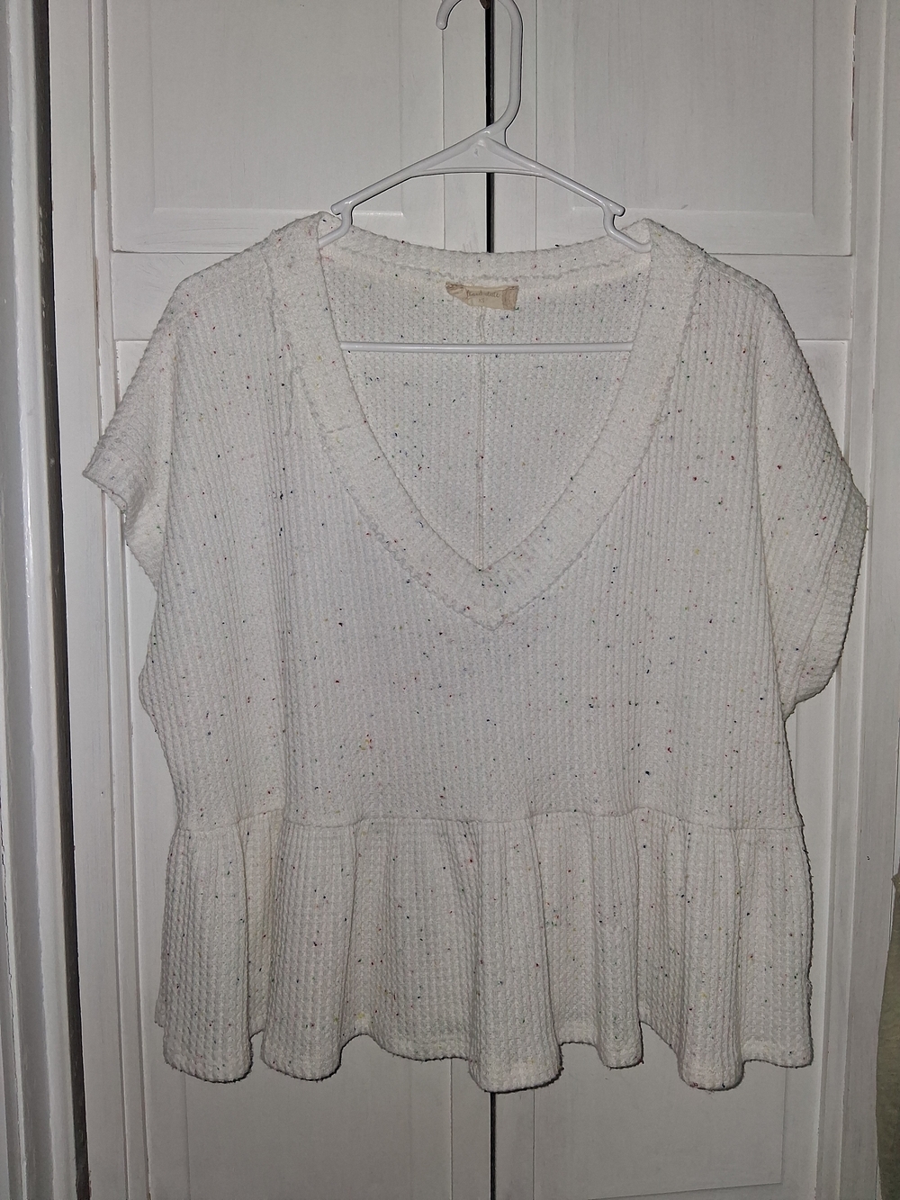 Altar'd State White V-Neck Speckled Peplum Knit Top